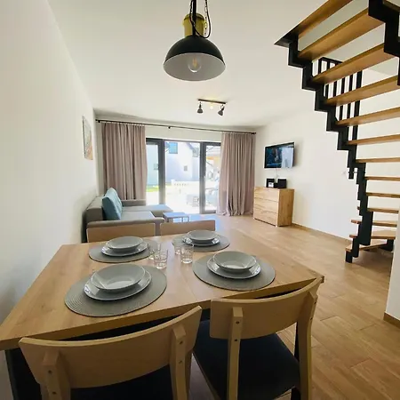Holiday home Two-story Cottages, Pool, Air Conditioning Jaroslawiec