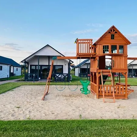 Summer House In Jaros Awiec Near Tropicana Hébergement de vacances *